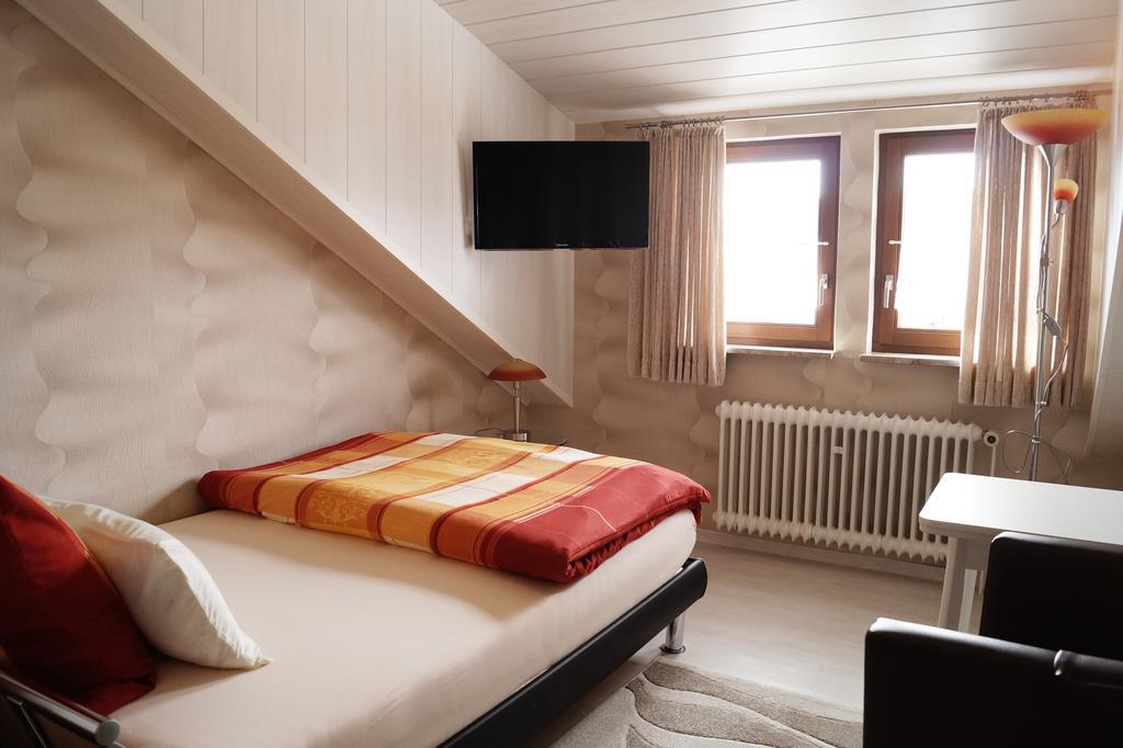 Pension Huhn Angersbach Kamer foto