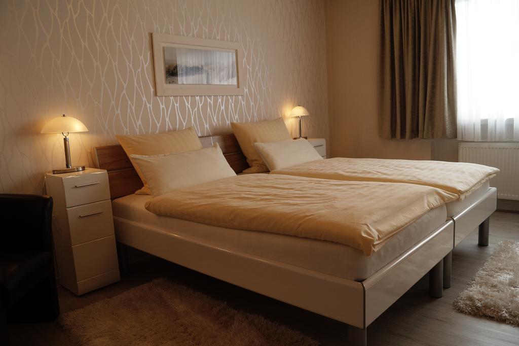 Pension Huhn Angersbach Kamer foto